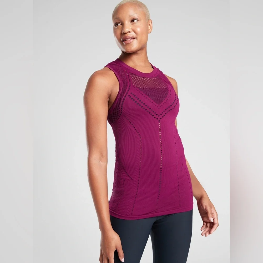 ATHLETA Oxygen Tank Top โข Mulberry โข Size M - Picture 1 of 5